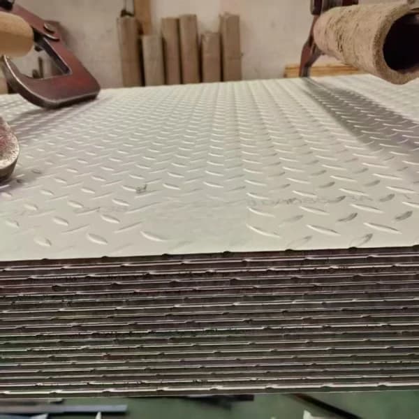Plech z oceli Hastelloy C276 2
